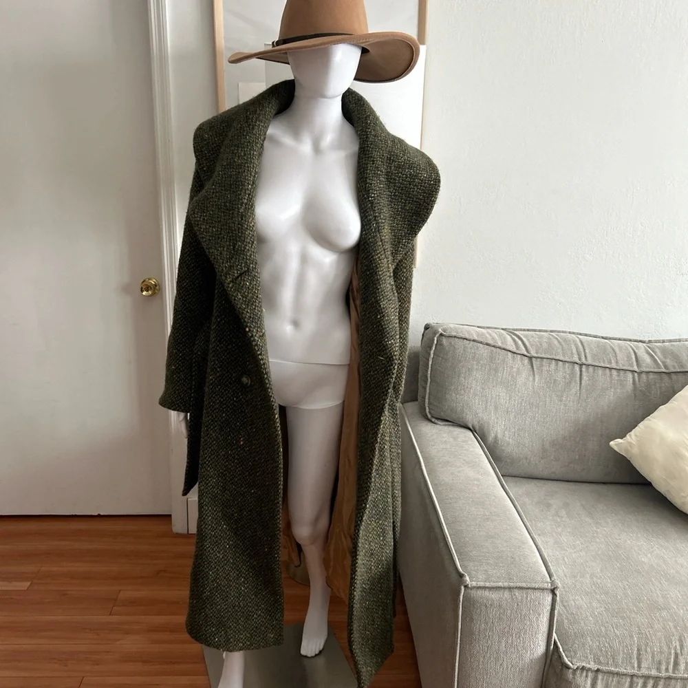 Sold‼️Searle Vintage Irish Wool Herringbone Shawl Collar Green Long Coat 12 - Picture 3 of 17